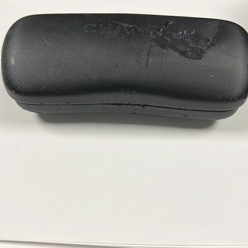 Chanel Clamshell Eyeglasses Sunglasses Case